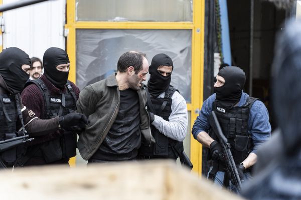 Produktbild: Undercover - Unter Feinden