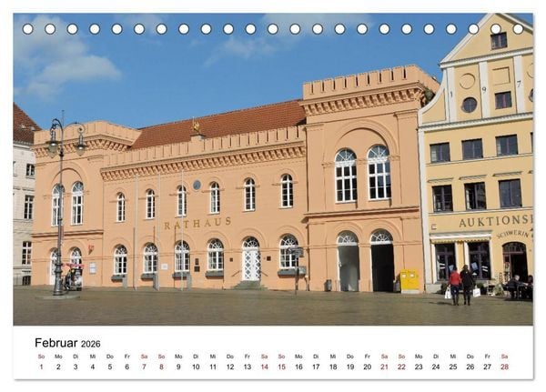 Produktbild: Schwerin - Landeshauptstadt von Mecklenburg-Vorpommern (Tischkalender 2026 DIN A5 quer), CALVENDO Monatskalender