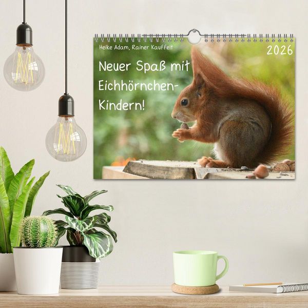 Produktbild: Neuer Spa&szlig; mit Eichh&ouml;rnchen-Kindern (Wandkalender 2026 DIN A4 quer), CALVENDO Monatskalender