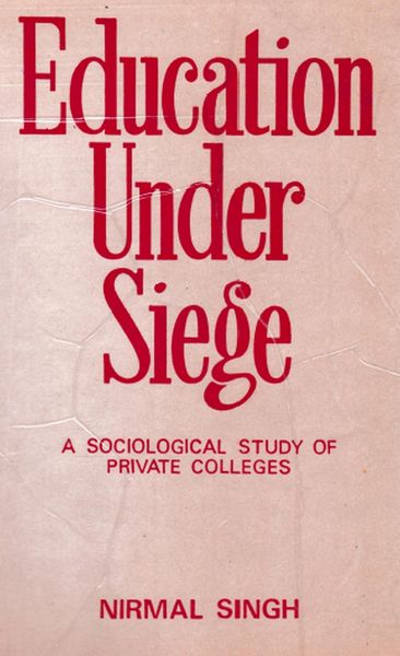Produktbild: Education under Siege: A Sociological Study of Private Colleges
