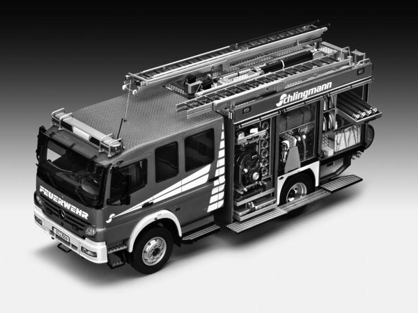 Produktbild: Revell 07404 Schlingmann LF 20/16 Feuerwehrauto Bausatz 1:24