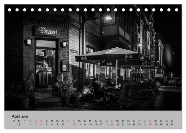 Produktbild: Hansestadt Stralsund bei Nacht (mit GPS-Koordinaten) (Tischkalender 2026 DIN A5 quer), CALVENDO Monatskalender