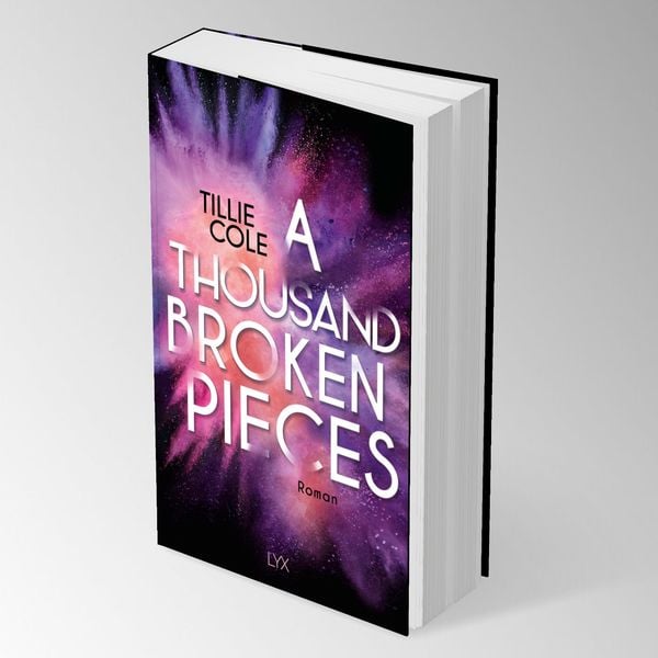 Produktbild: A Thousand Broken Pieces