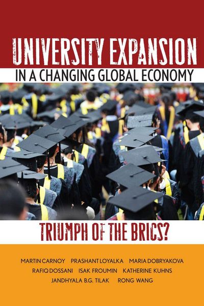 Produktbild: University Expansion in a Changing Global Economy