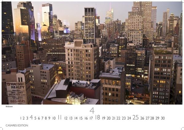 Produktbild: New York Kalender 2027 &ndash; Wandkalender | Fotokalender Nordamerika 24x35cm &ndash; Faszinierende Ansichten der Stadt, die niemals schl&auml;ft, als Geschenk oder Blickfang