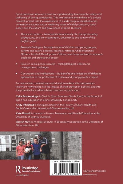 Produktbild: Child Welfare in Football