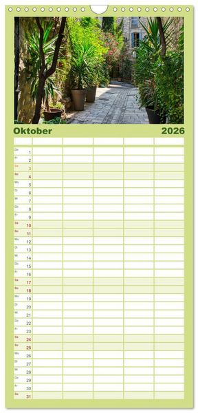 Produktbild: Familienplaner 2026 - Les Matelles - Mittelalterliches Kleinod mit 5 Spalten (Wandkalender, 21 x 45 cm) CALVENDO