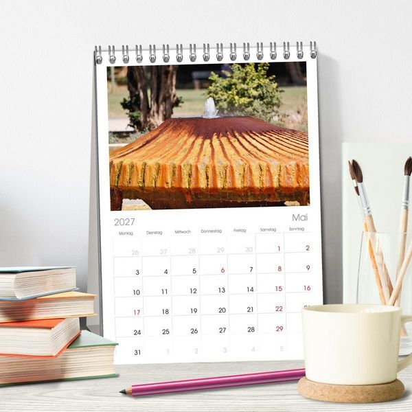 Produktbild: Tischplaner 2027 - Wiesbaden Blickwinkel anders (A5 Tischkalender zum Aufstellen) CALVENDO