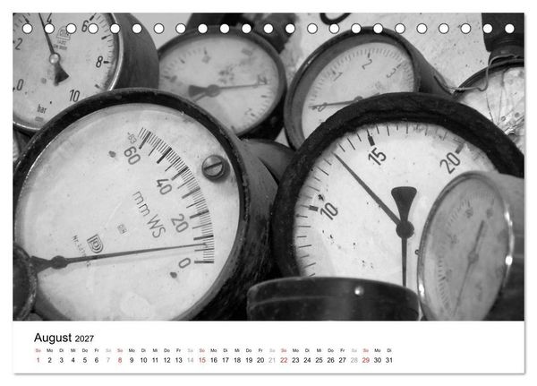 Produktbild: Helden der Arbeit - Alte Arbeitsmittel des Ruhrgebiets (Tischkalender 2027 DIN A5 quer), CALVENDO Monatskalender