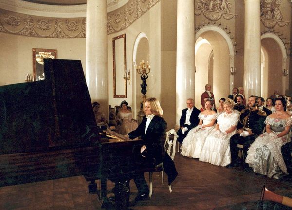 Produktbild: Franz Liszt - Die komplette ARD-Historienserie in 16 Teilen (Fernsehjuwelen) [2 DVDs]