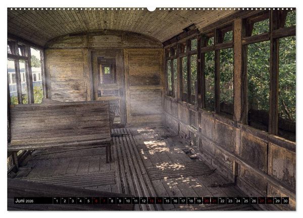 Produktbild: Lokomotiven und Wagen - Verfallen und vergessen auf dem Abstellgleis (hochwertiger Premium Wandkalender 2026 DIN A2 quer), Kunstdruck in Hochglanz