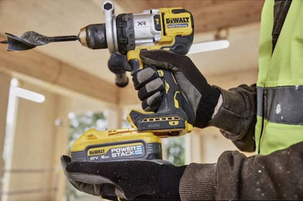 Produktbild: DEWALT DCD1007NT-XJ 3-Gang-Akku-Schlagbohrschrauber 1530W ohne Akku, ohne Ladeger&auml;t