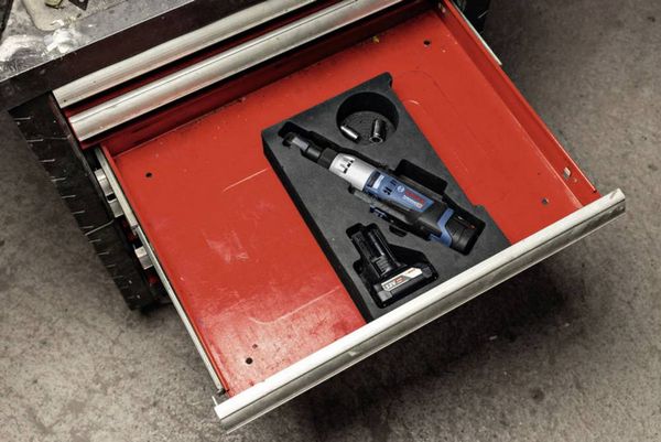 Produktbild: Bosch Professional GRC 12V-60 SN 06019N8301 Akku-Ratschenschrauber 12V