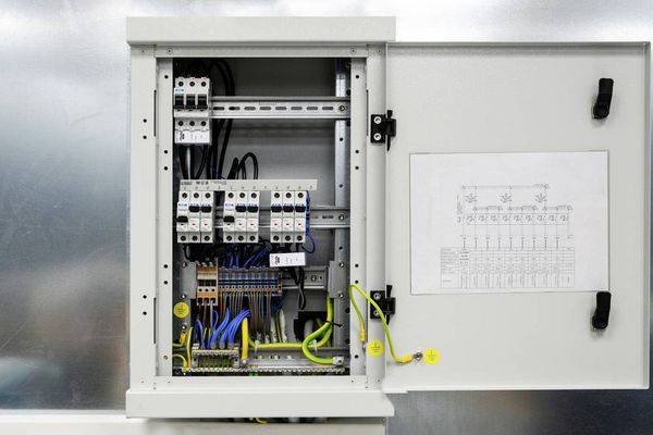 Produktbild: Shelly 3EM-63W Gen3 Stromz&auml;hler
