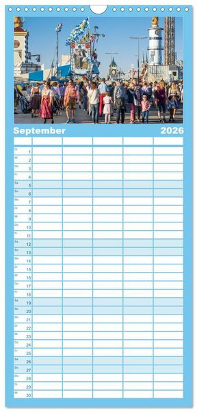 Produktbild: Familienplaner 2026 - Dahoam in Bayern mit 5 Spalten (Wandkalender, 21 x 45 cm) CALVENDO