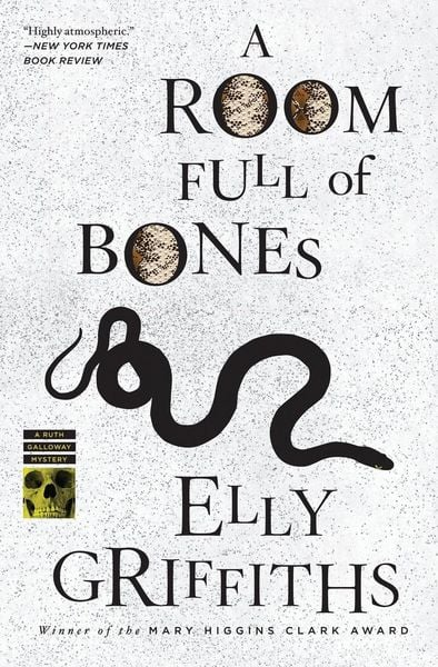 Produktbild: A Room Full of Bones