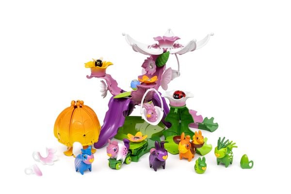 Produktbild: BRIO Flora - 36242 Blumenstadt Deluxe Set | riesiges Spielset f&uuml;r endlosen fantasievollen Spielspa&szlig; f&uuml;r M&auml;dchen und Jungen ab 3 Jahren - wundersch&ouml;nes Geschenk mit sehr viel Zubeh&ouml;r