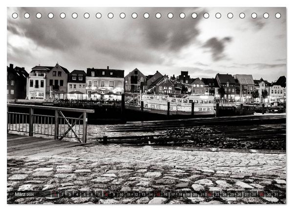 Produktbild: Ein Blick auf Husum (Tischkalender 2026 DIN A5 quer), CALVENDO Monatskalender