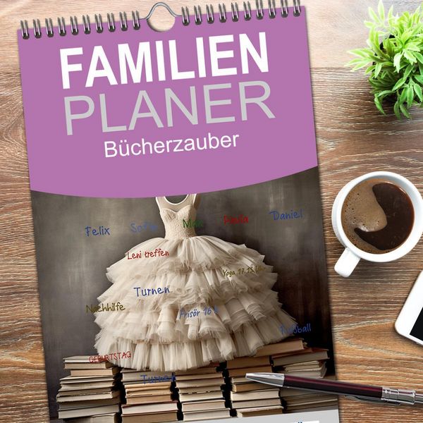 Produktbild: Familienplaner 2026 - B&uuml;cherzauber mit 5 Spalten (Wandkalender, 21 x 45 cm) CALVENDO