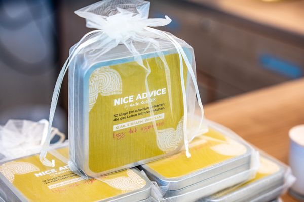 Produktbild: NICE ADVICE KARTEN - 52 kluge Entscheidungshelfer für jeden Tag: