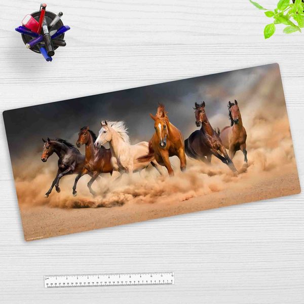 Produktbild: Cover-your-desk Schreibtischunterlage f&uuml;r Kinder und Erwachsene Wilde Pferdeherde, aus hochwertigem Vinyl , 84 x 40 cm