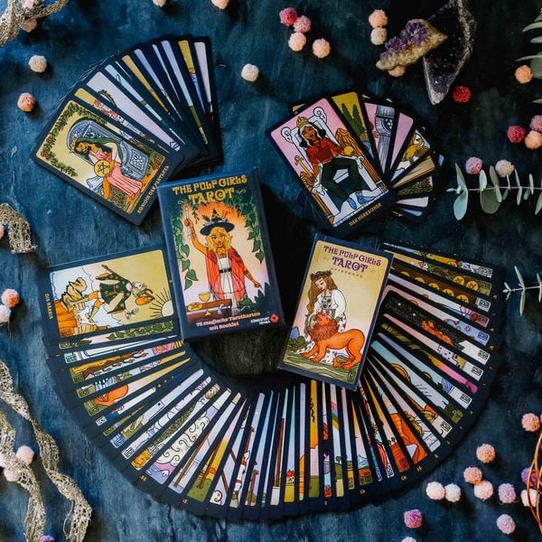 Produktbild: The Pulp Girls Tarot - Connecte dich mit deiner Intuition