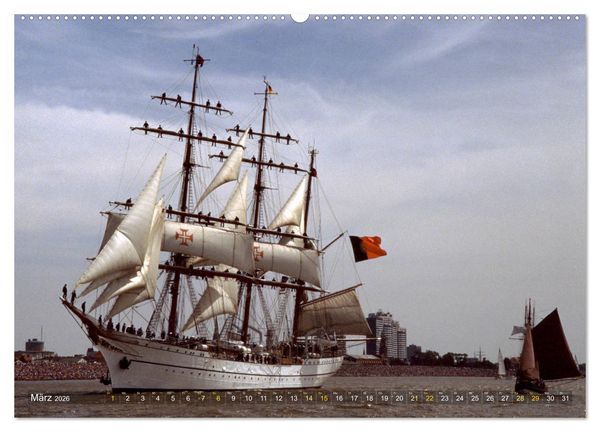 Produktbild: Analoge Fotografie Tall Ships Sail 1995 Bremerhaven (hochwertiger Premium Wandkalender 2026 DIN A2 quer), Kunstdruck in Hochglanz
