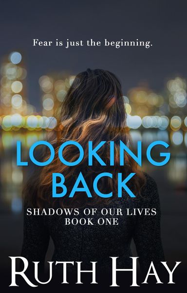 Produktbild: Looking Back (Shadows of Our Lives, #1)