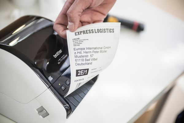 Produktbild: BROTHER Labelprinter QL-1110NWB