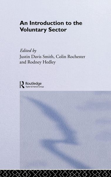 Produktbild: Introduction to the Voluntary Sector