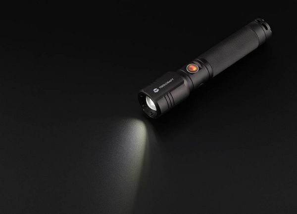 Produktbild: TOOLCRAFT SMD LED Taschenlampe verstellbar, mit USB-Schnittstelle, mit Stroboskopmodus akkubetrieben 1000 lm 35 h 194 g
