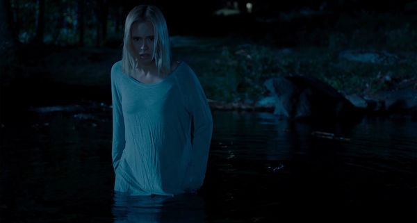 Produktbild: What Lies Below