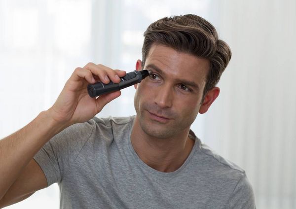 Produktbild: Panasonic Ohr-, Nasenhaartrimmer Schwarz