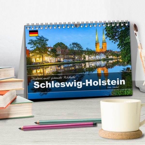Produktbild: Deutschlands sch&ouml;nste Altst&auml;dte - Schleswig-Holstein (Tischkalender 2027 DIN A5 quer), CALVENDO Monatskalender