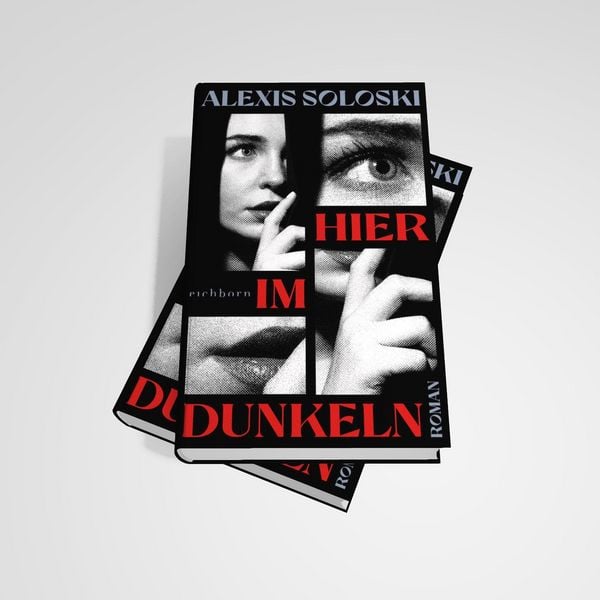 Produktbild: Hier im Dunkeln