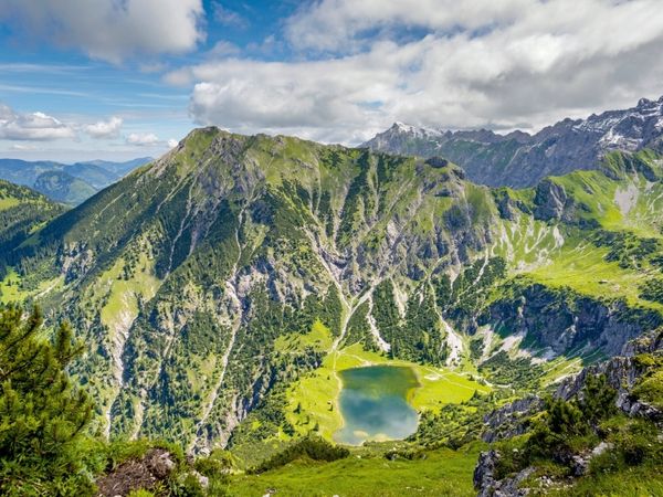 Produktbild: Unterer Gaisalpsee, dahinter der Entschenkopf (Puzzle)