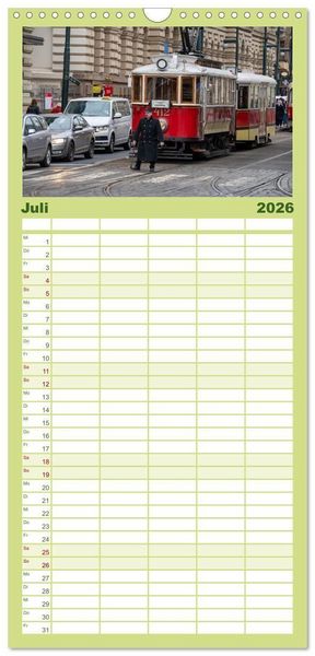 Produktbild: Familienplaner 2026 - Stra&szlig;enbahnklassiker auf Schienen mit 5 Spalten (Wandkalender, 21 x 45 cm) CALVENDO