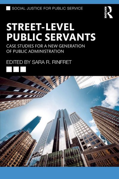 Produktbild: Street-Level Public Servants