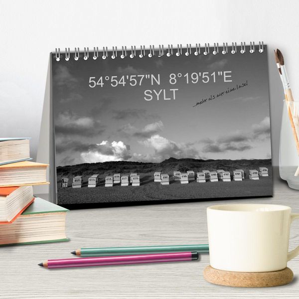 Produktbild: 54&deg;54'57"N 8&deg;19'51"E SYLT (Tischkalender 2026 DIN A5 quer), CALVENDO Monatskalender