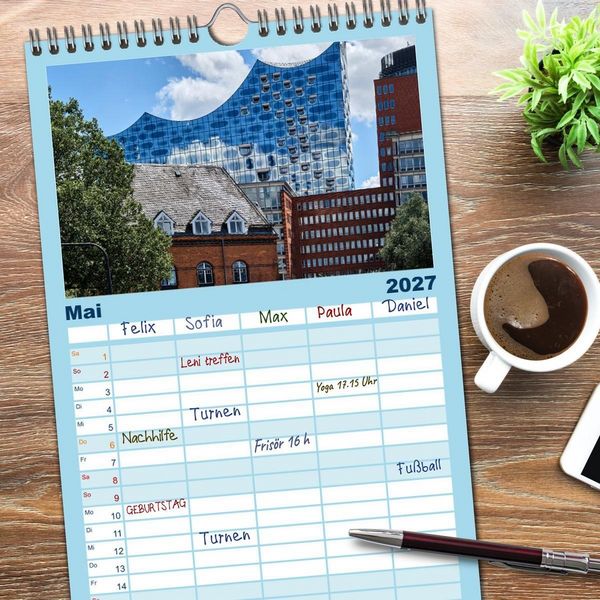 Produktbild: Familienplaner 2027 - Freie Hansestadt Hamburg mit 5 Spalten (Wandkalender, 21 x 45 cm) CALVENDO