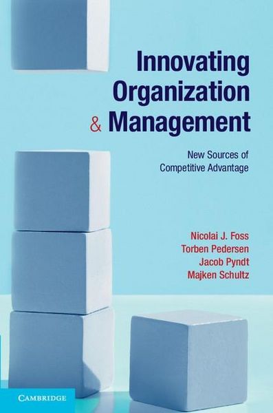 Produktbild: Innovating Organization and Management