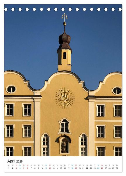 Produktbild: Burghausen, eine historische Stadt im Fokus (Tischkalender 2026 DIN A5 hoch), CALVENDO Monatskalender