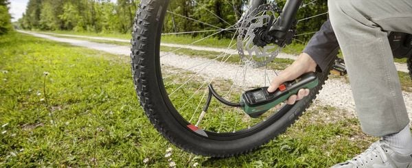 Produktbild: Bosch Home and Garden Druckluft-Pumpe EasyPump 10.3 bar