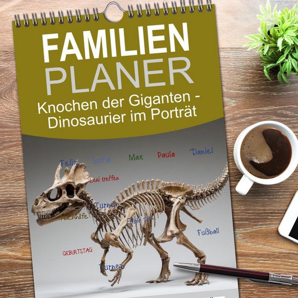 Produktbild: Familienplaner 2026 - Knochen der Giganten - Dinosaurier im Portr&auml;t mit 5 Spalten (Wandkalender, 21 x 45 cm) CALVENDO