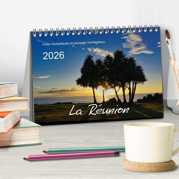 Produktbild: La R&egrave;union - C&ocirc;tes fantastiques et paysage montagneux (Calendrier de bureau 2026 DIN A5 vertical), CALVENDO calendrier mensuel