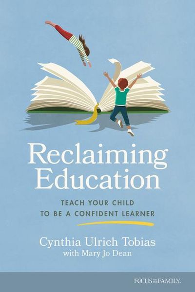 Produktbild: Reclaiming Education