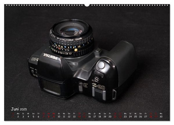 Produktbild: Legend&auml;re Kameras der Marke Pentax (hochwertiger Premium Wandkalender 2025 DIN A2 quer), Kunstdruck in Hochglanz