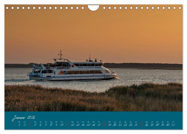 Produktbild: Blick auf die Halbinsel Fischland, Dar&szlig; und Zingst (Wandkalender 2026 DIN A4 quer), CALVENDO Monatskalender