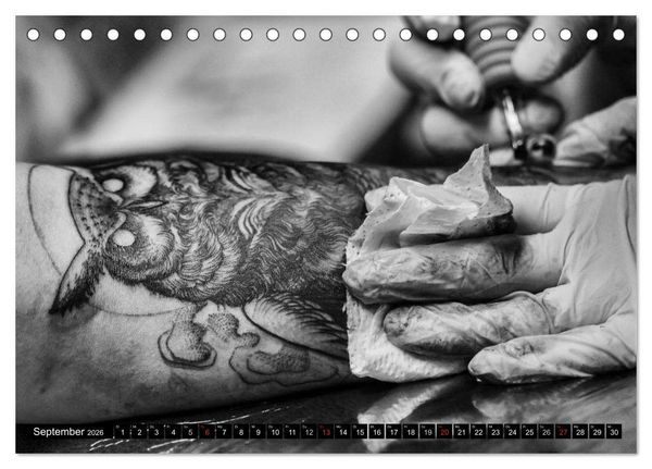 Produktbild: K&ouml;rperkult Tattoo (Tischkalender 2026 DIN A5 quer), CALVENDO Monatskalender