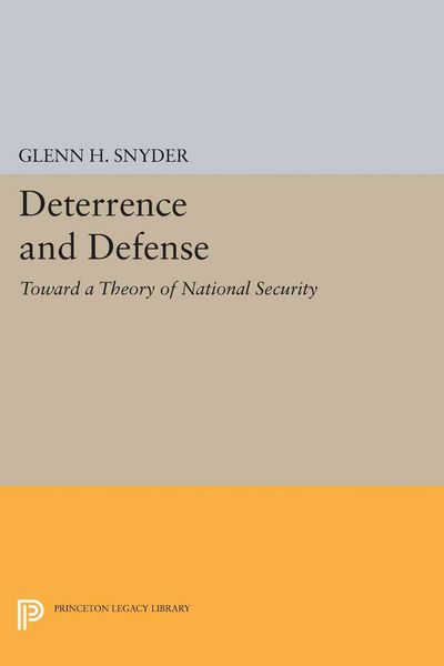 Produktbild: Deterrence and Defense